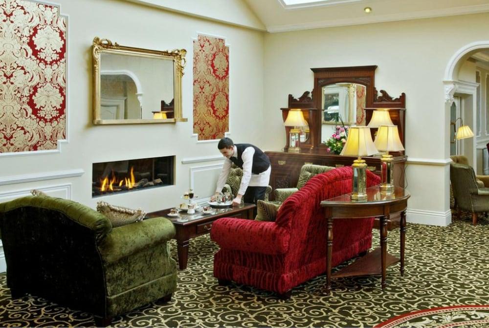 Fitzgeralds Woodlands House Hotel Adare Extérieur photo